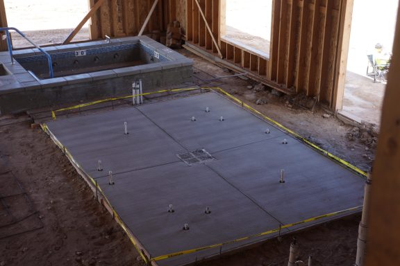 May2025 splash pad/ hot tub